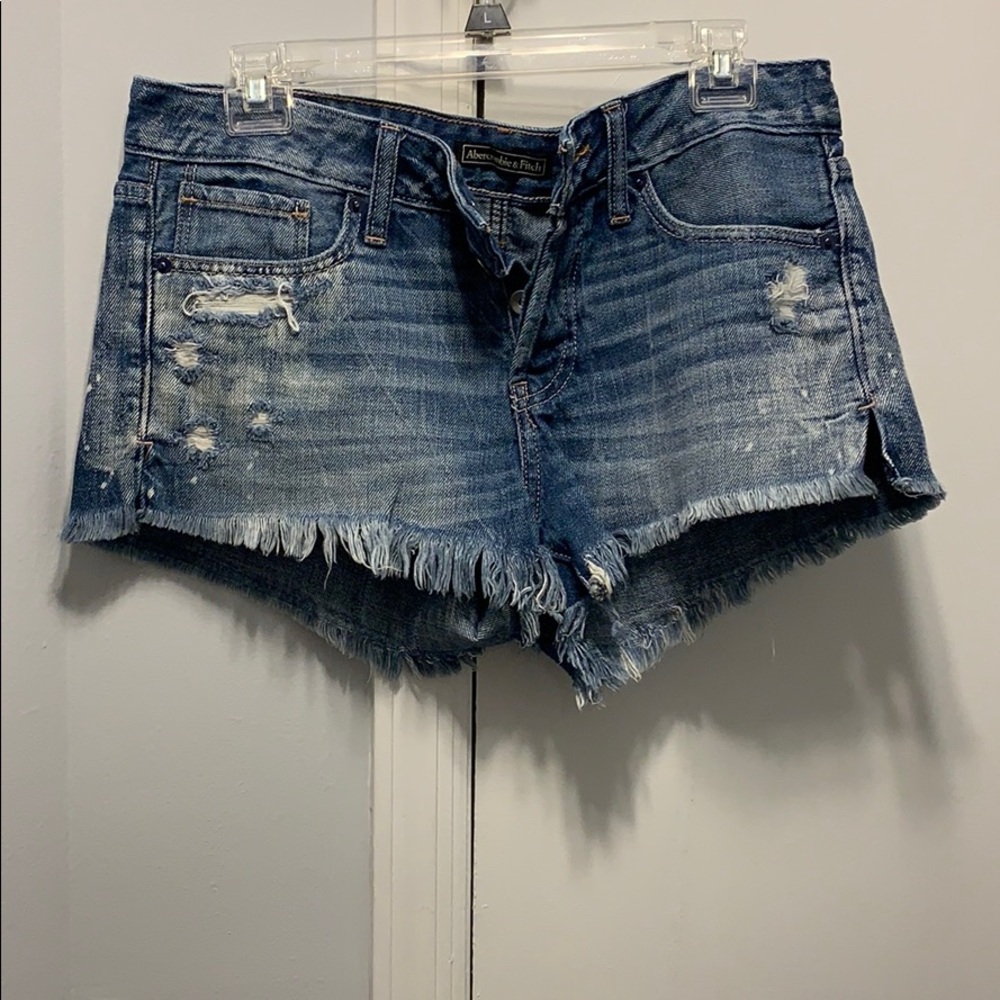 Abercrombie boyfriend cut off button shorts 27